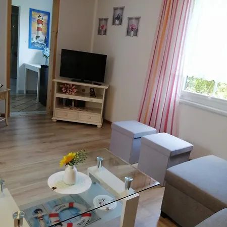 Ferienbungalow Auf Gartengrundstueck Hébergement de vacances Wittenbeck